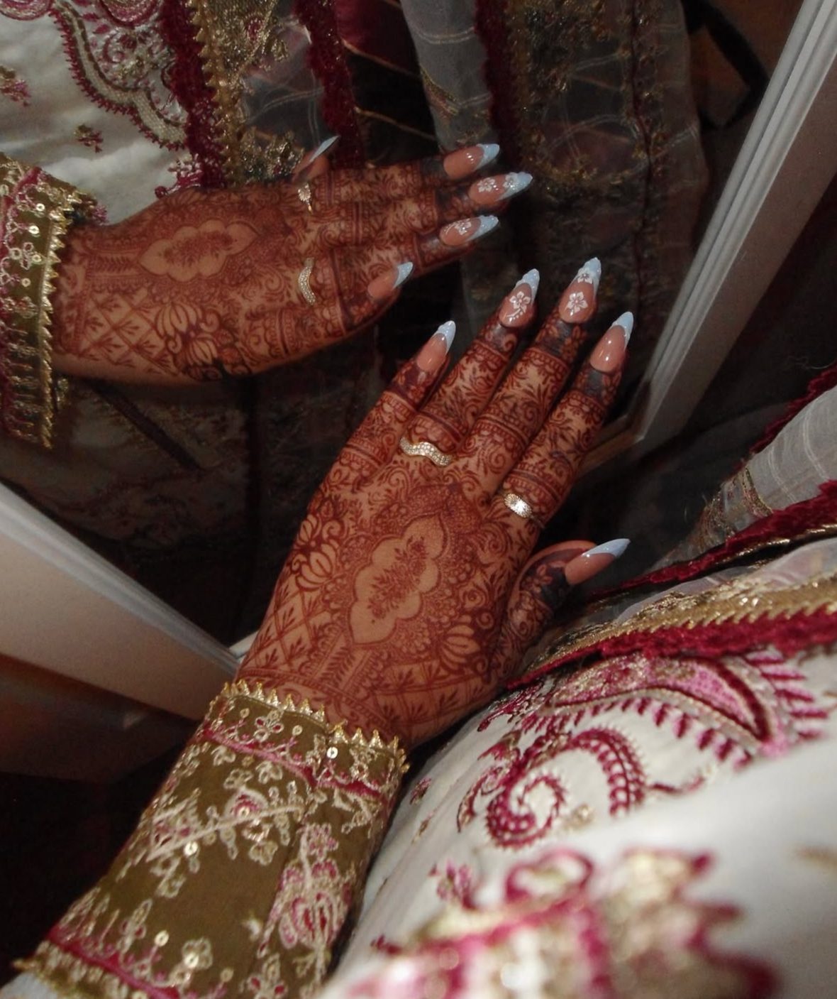 Mesh Henna, photo 1