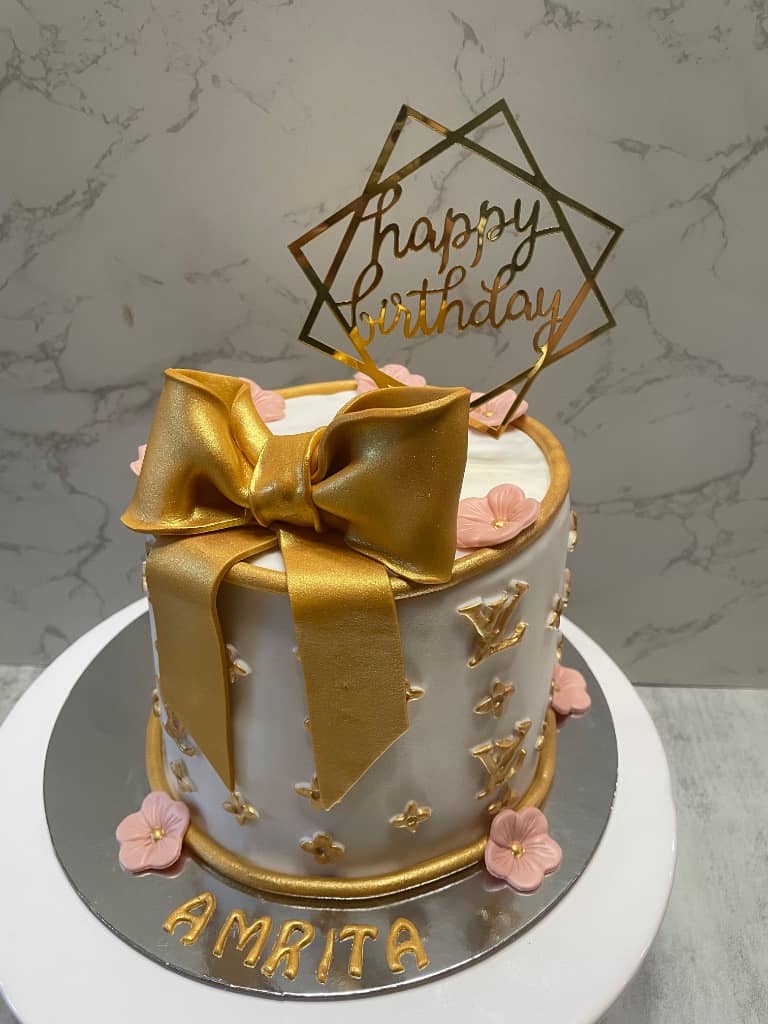 Cakes by Simran and Meetha | Custom Wedding Cakes, Curated Dessert Tables, Cupcakes, Mini Desserts, and Gourmet Cookies including unique South-Asian inspired flavors, photo 5